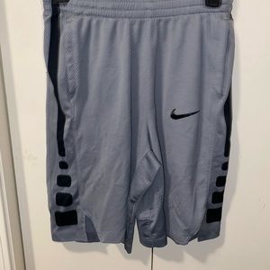 NIKE ELITE SHORTS